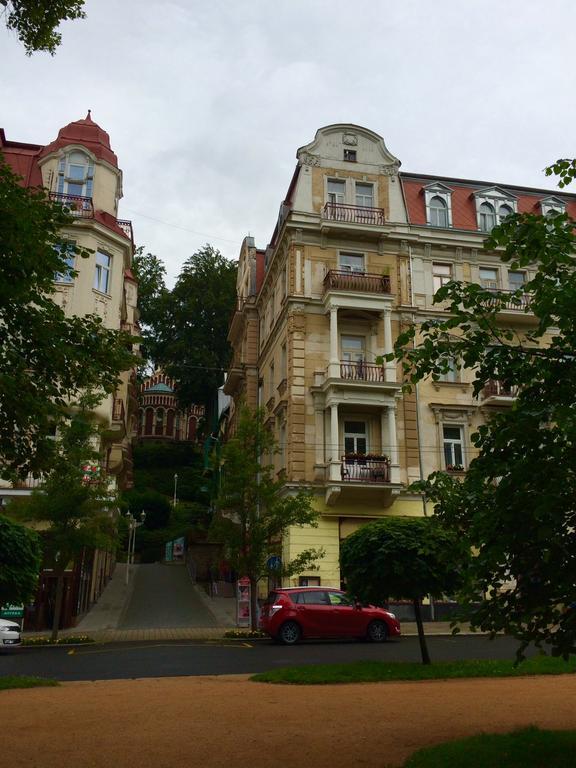 Apartment Hlavni Marianske Lazne Luaran gambar